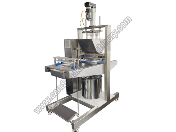 Semi-automatic small toffee making equipment